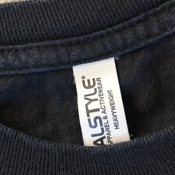 Graphic T-shirt with Lowrider - Picture 6 of 9